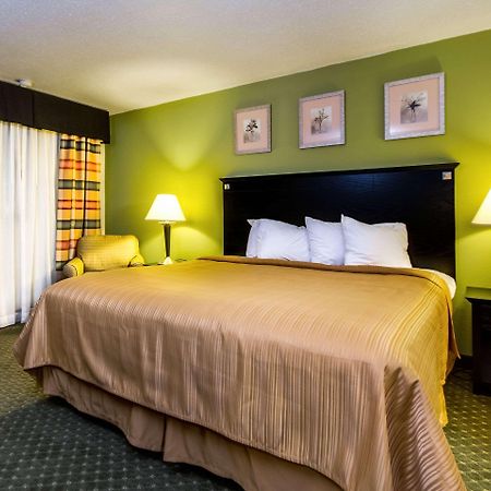 Quality Inn & Suites Moline - Quad Cities Eksteriør bilde