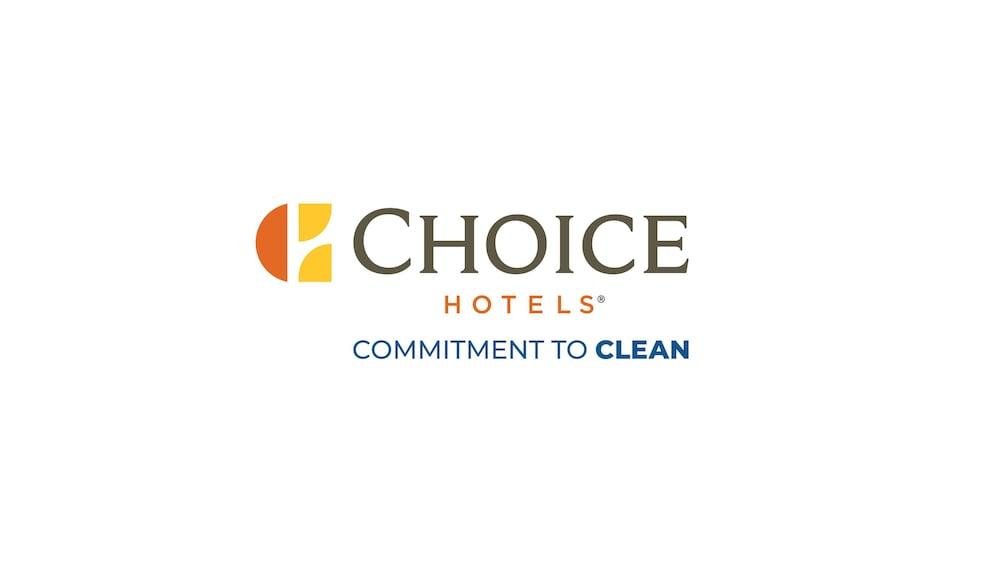Quality Inn & Suites Moline - Quad Cities Eksteriør bilde