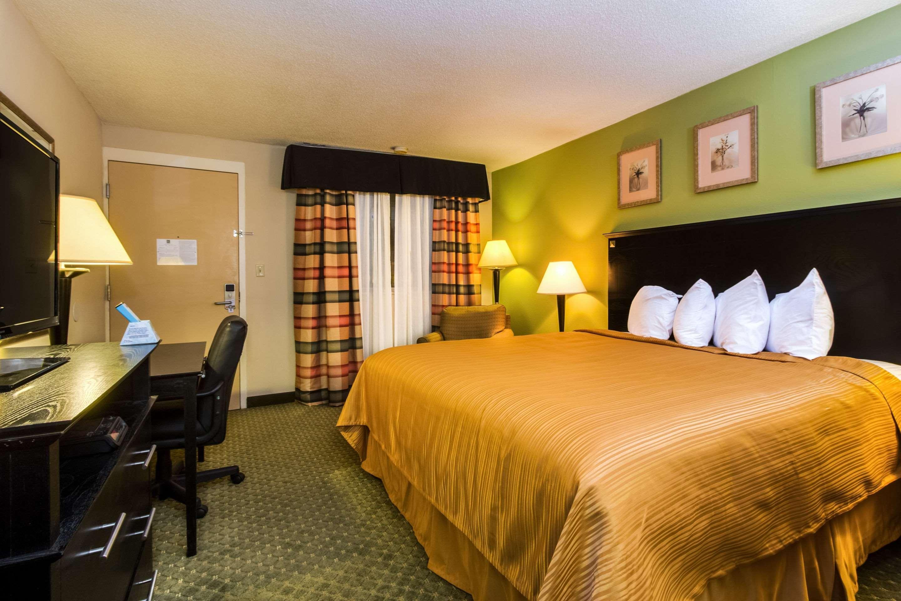 Quality Inn & Suites Moline - Quad Cities Eksteriør bilde