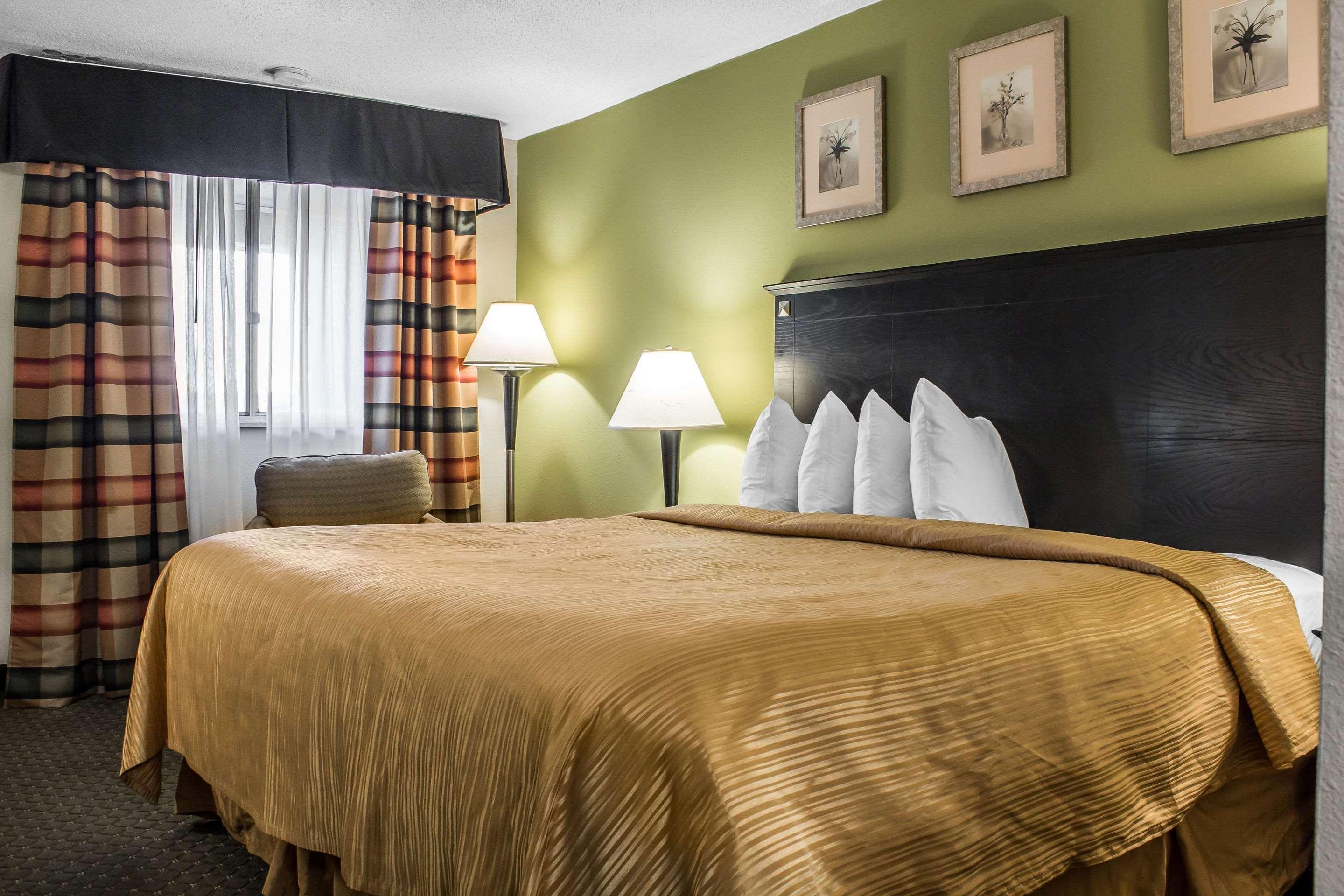 Quality Inn & Suites Moline - Quad Cities Eksteriør bilde