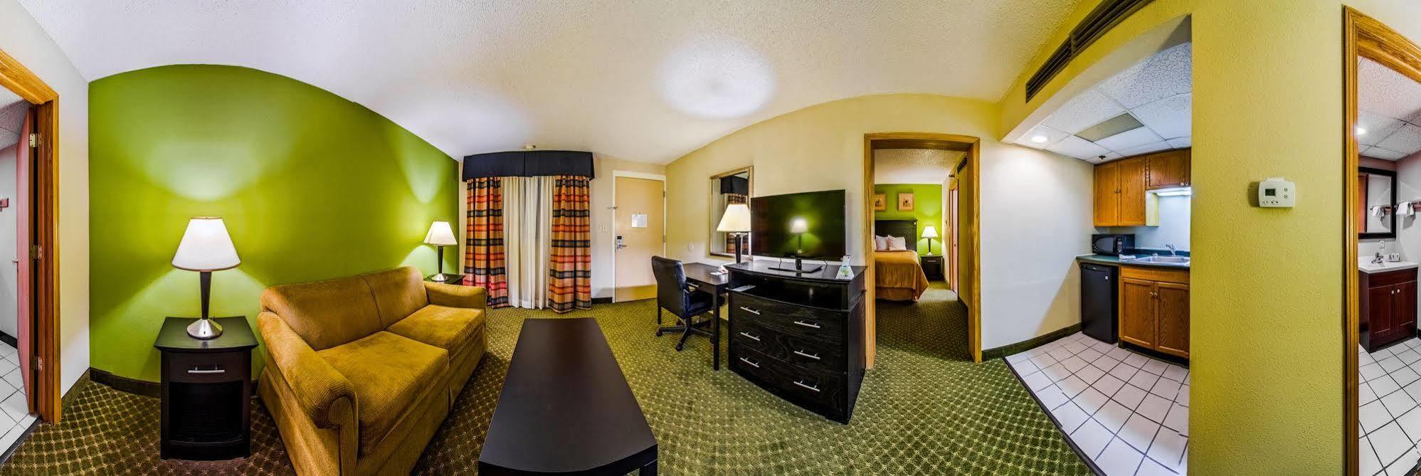 Quality Inn & Suites Moline - Quad Cities Eksteriør bilde