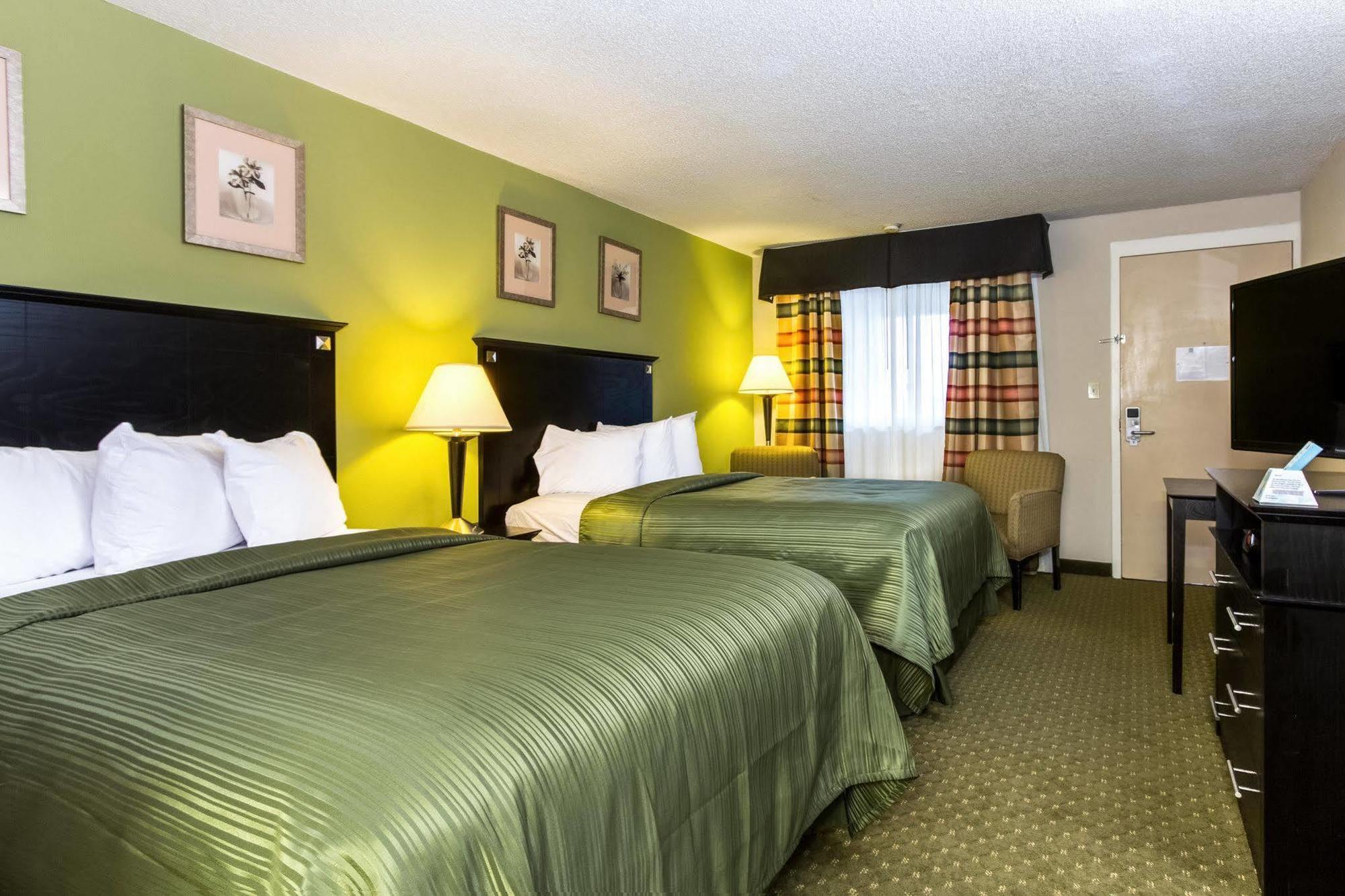 Quality Inn & Suites Moline - Quad Cities Eksteriør bilde