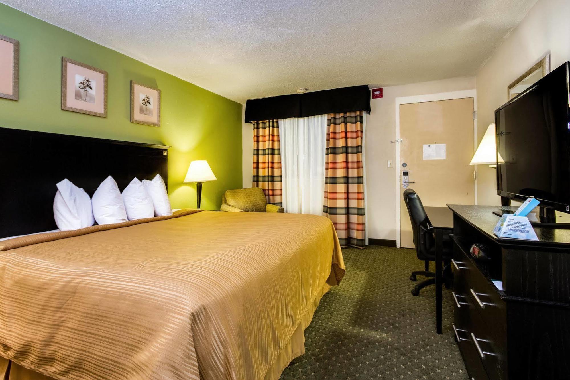 Quality Inn & Suites Moline - Quad Cities Eksteriør bilde